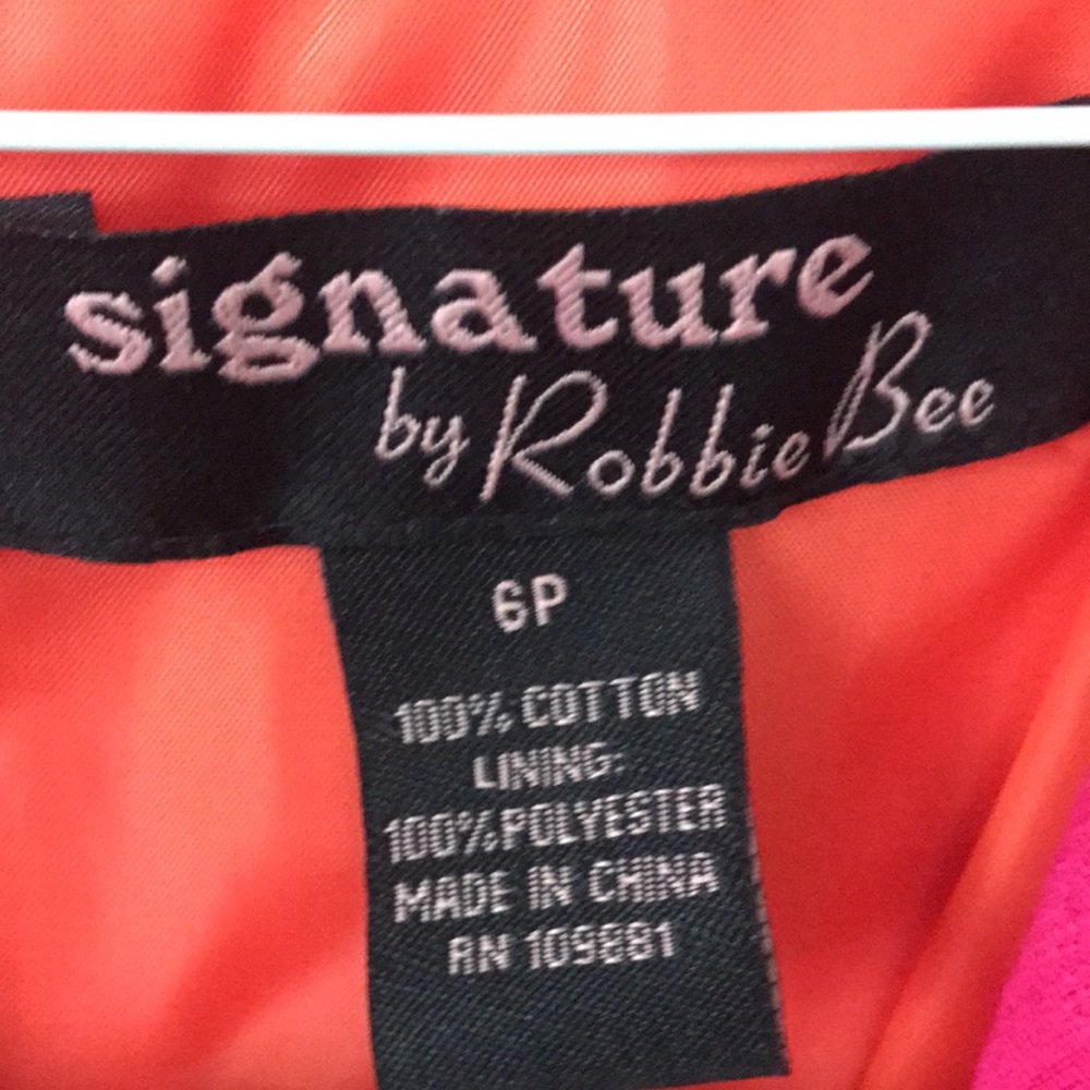 Pink Patterned Dress - Picture 4 of 4